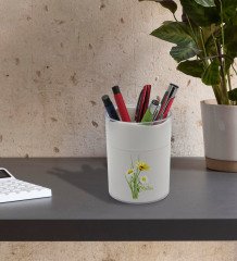 BK Gift Kişiye Özel Papatya Temalı Beyaz Akrilik Kalemlik - Model 11