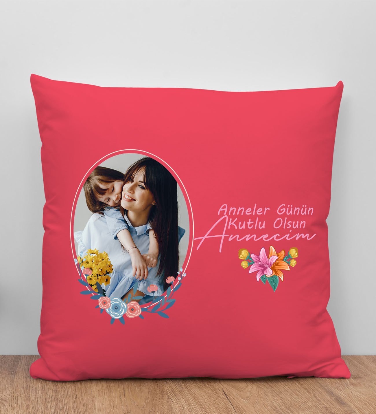 BK Gift Kişiye Özel Fotoğraflı Anneler Günü Tasarımlı Kırmızı Kırlent Yastık, Anneye Hediye, Ev Dekorasyonu, Anneler Günü Hediyesi-1
