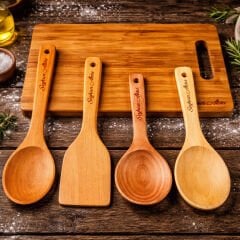 BK Gift 5’li Doğal Ahşap Bambu Kesme Tahtası ve Servis Seti – Kepçe, Pilav Kaşığı, Spatula, Kaşık Mutfak Seti