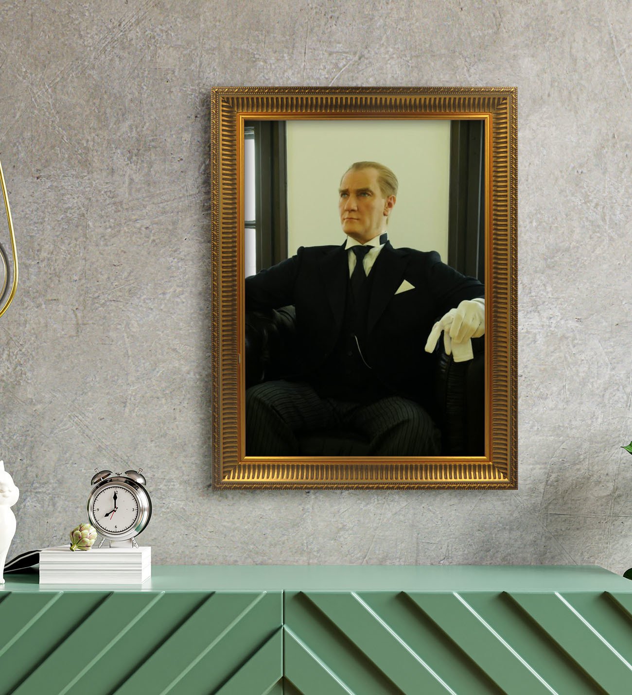 Altın Yaldız Çerçeveli A3 Atatürk Tablosu - 1