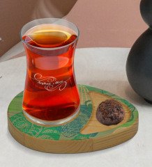 Kişiye Özel Deniz Kabukları Tasarımlı Doğal Ahşap Tabaklı Heybeli Çay Bardağı Sunum Seti Model 1