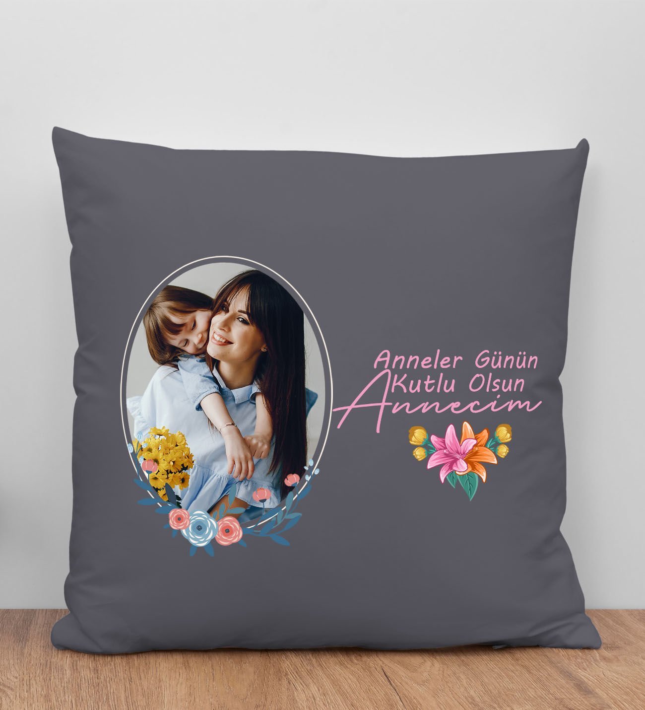 BK Gift Kişiye Özel Fotoğraflı Anneler Günü Tasarımlı Antrasit Kırlent Yastık, Anneye Hediye, Ev Dekorasyonu, Anneler Günü Hediyesi-1