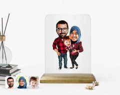 Kişiye Özel Tesettürlü Aile Karikatürlü Ahşap Standlı Çerçeve-2