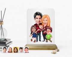 Kişiye Özel Aile Karikatürlü Ahşap Standlı Çerçeve-5