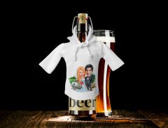 BK Gift Kişiye Özel Sevgililer Karikatürlü Mini Beyaz İçki Şişesi Tişörtü , Ev Bar Dekoru, Viski, Şarap, Votka, Rakı Şişesi Tişörtü, Ev Barı-1