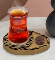 Kişiye Özel Modern Art Tasarımlı Doğal Ahşap Tabaklı Heybeli Çay Bardağı Sunum Seti Model 18