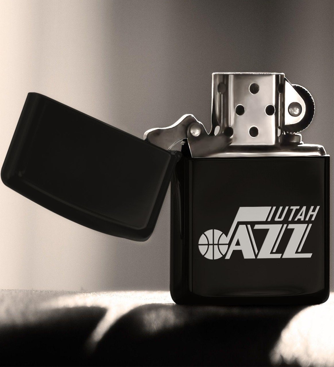 Utah Jazz Siyah Benzinli Metal Çakmak