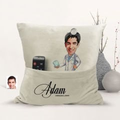 BK Gift Kişiye Özel Diş Hekimi Karikatür Tasarımlı Organizer Kumanda ve Atıştırmalık Cepli Sarı Kırlent Yastık-5 Arkadaşa Hediye, Cepli Yastık