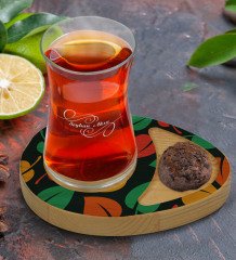 Kişiye Özel Yapraklar Tasarımlı Doğal Ahşap Tabaklı Heybeli Çay Bardağı Sunum Seti Model 7