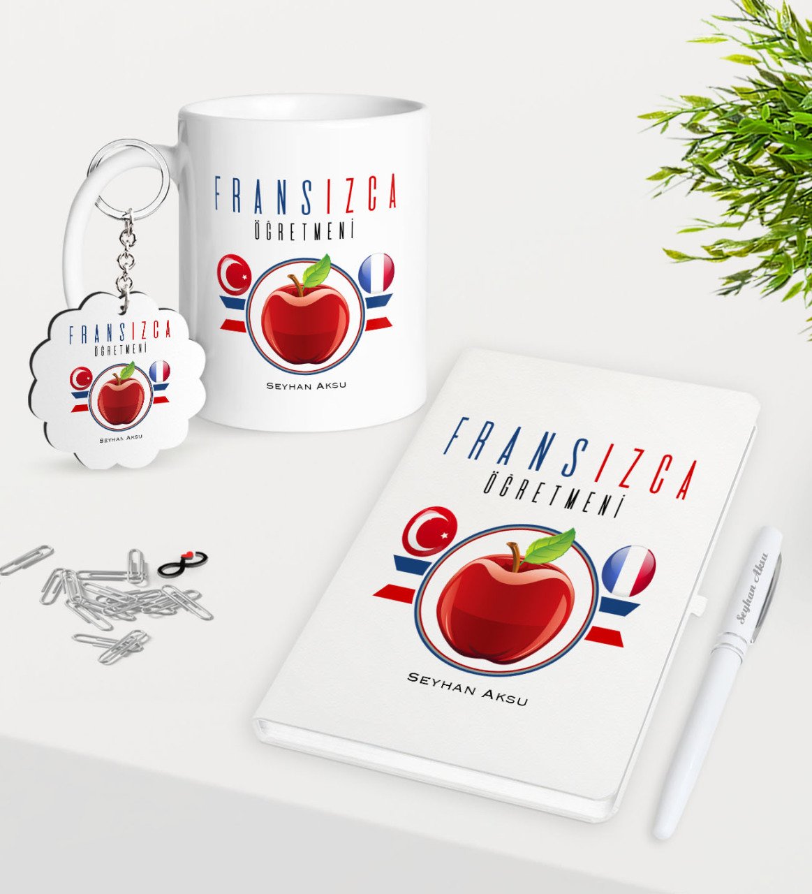 Kişiye Özel Fransızca Öğretmeni Kupa Anahtarlık Beyaz Defter Kalem Hediye Seti-3