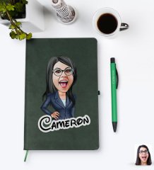 Kişiye Özel Kadın Patron Karikatürlü Yeşil Termo Deri Defter Kalem Seti Model 4