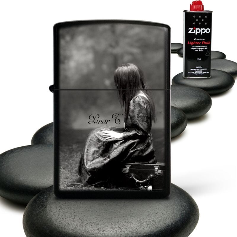 Kişiye Özel Zippo Benziniyle Çalışan Siyah Metal Çakmak (Zippo Benzin Hediyeli) 007