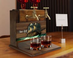 BK Gift Kişiye Özel Kabartma Gemi Tasarımlı Çift Musluklu Doğal Ahşap İçki Standı-9, İçki Standı, Doğum Günü Hediyesi, Ev Hediyesi, Erkek Hediye