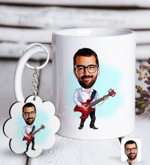 Kişiye Özel Erkek Gitarist Karikatürlü Beyaz Kupa ve Anahtarlık Hediye Seti-2