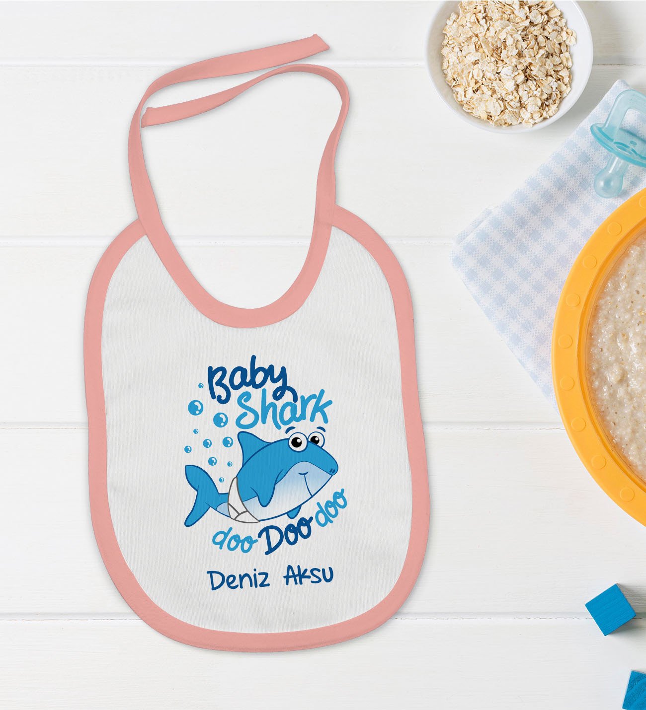 BK Kids Kişiye Özel Pembe Bebek Mama Önlüğü - Model 15