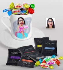 Kişiye Özel Bayan Doğum Günü Karikatürlü Türk Kahvesi Fincanı Selamlique Karışık Türk Kahvesi ve Haribo Şeker Hediye Seti-2