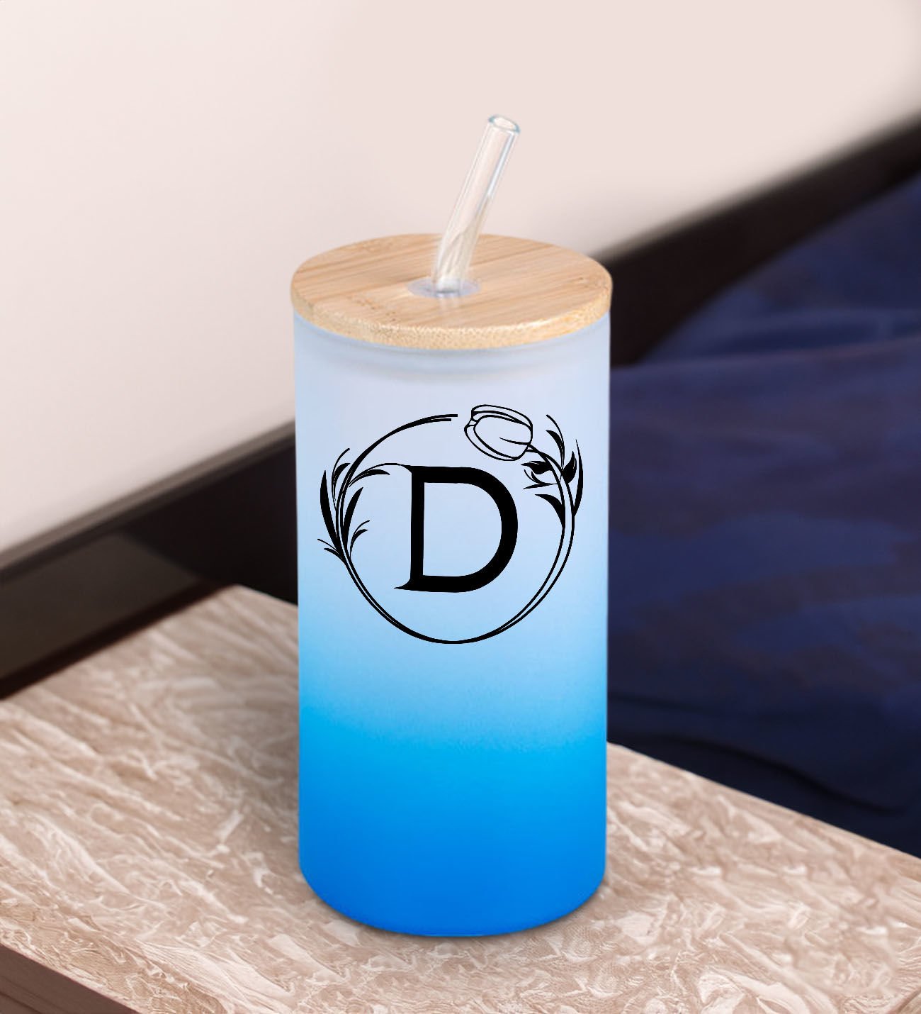 BK Gift Harfli Mavi Renk Pipetli Buzlu Cam Bardak 600ml - 1, Arkadaşa Hediye, Doğum Günü Hediyesi