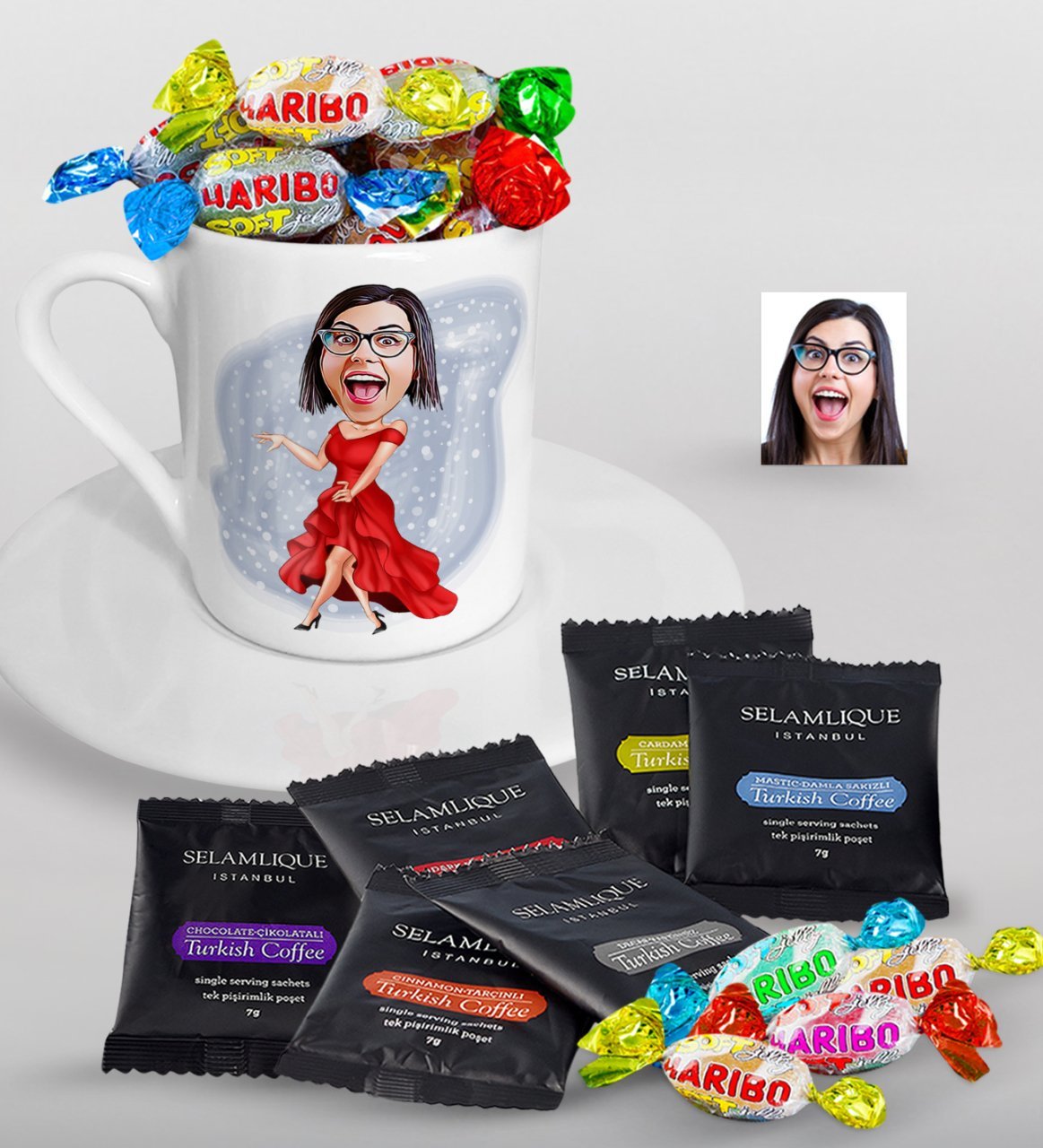 Kişiye Özel Bayan Manken Karikatürlü Türk Kahvesi Fincanı Selamlique Karışık Türk Kahvesi ve Haribo Şeker Hediye Seti-1