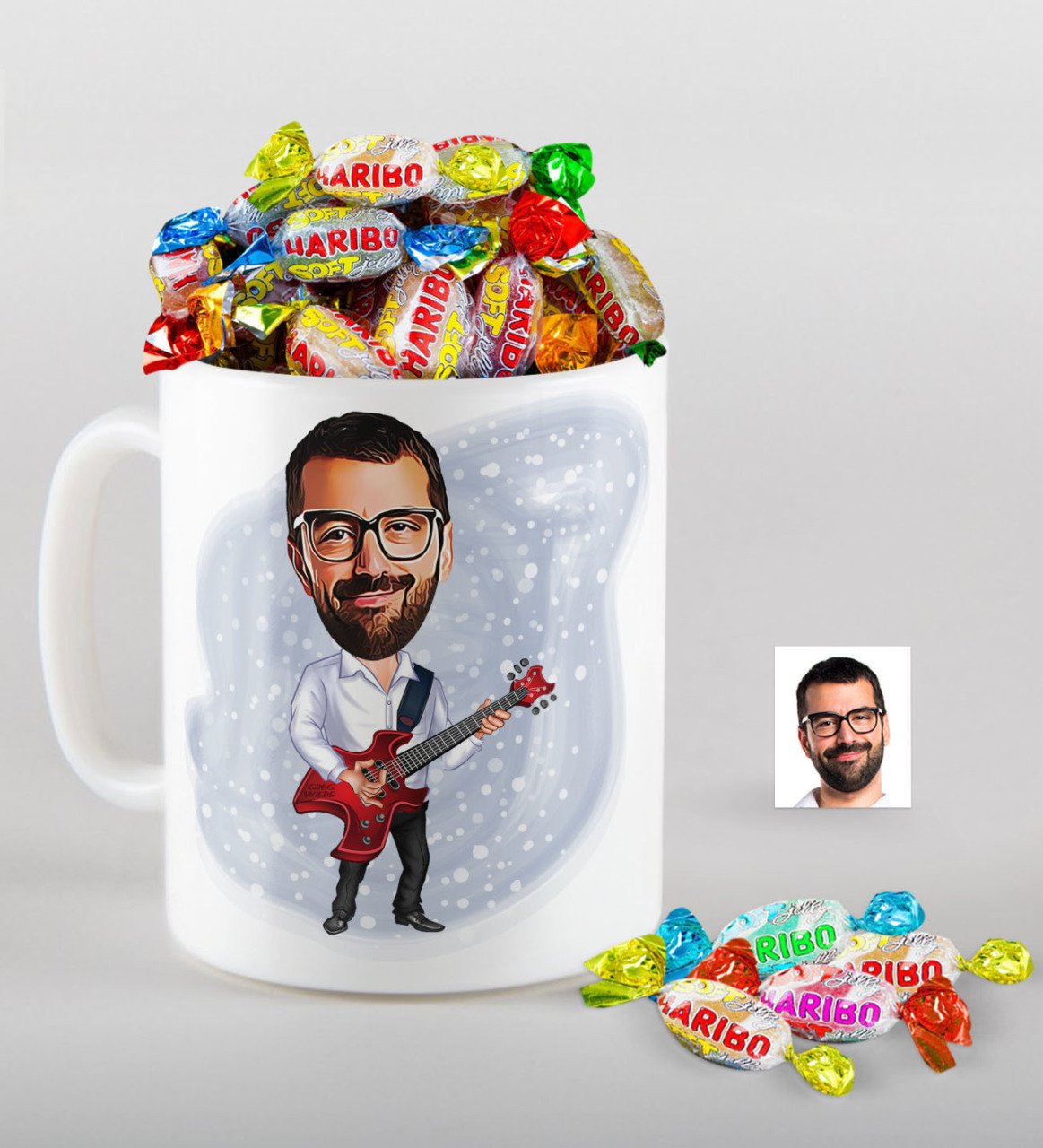 Kişiye Özel Bay Gitarist Karikatürlü Kupa ve Haribo Şeker Hediye Seti-2