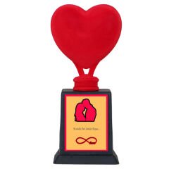 Kırmızı Kadife Kalp Ödülü