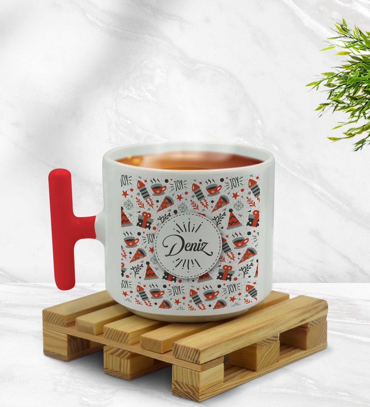 BK Gift Kişiye Özel İsimli Yeni Yıl Tasarımlı Kırmızı T Kulplu Middle Kupa-3, Yılbaşı Hediyesi, Yeni Yıl Hediyesi