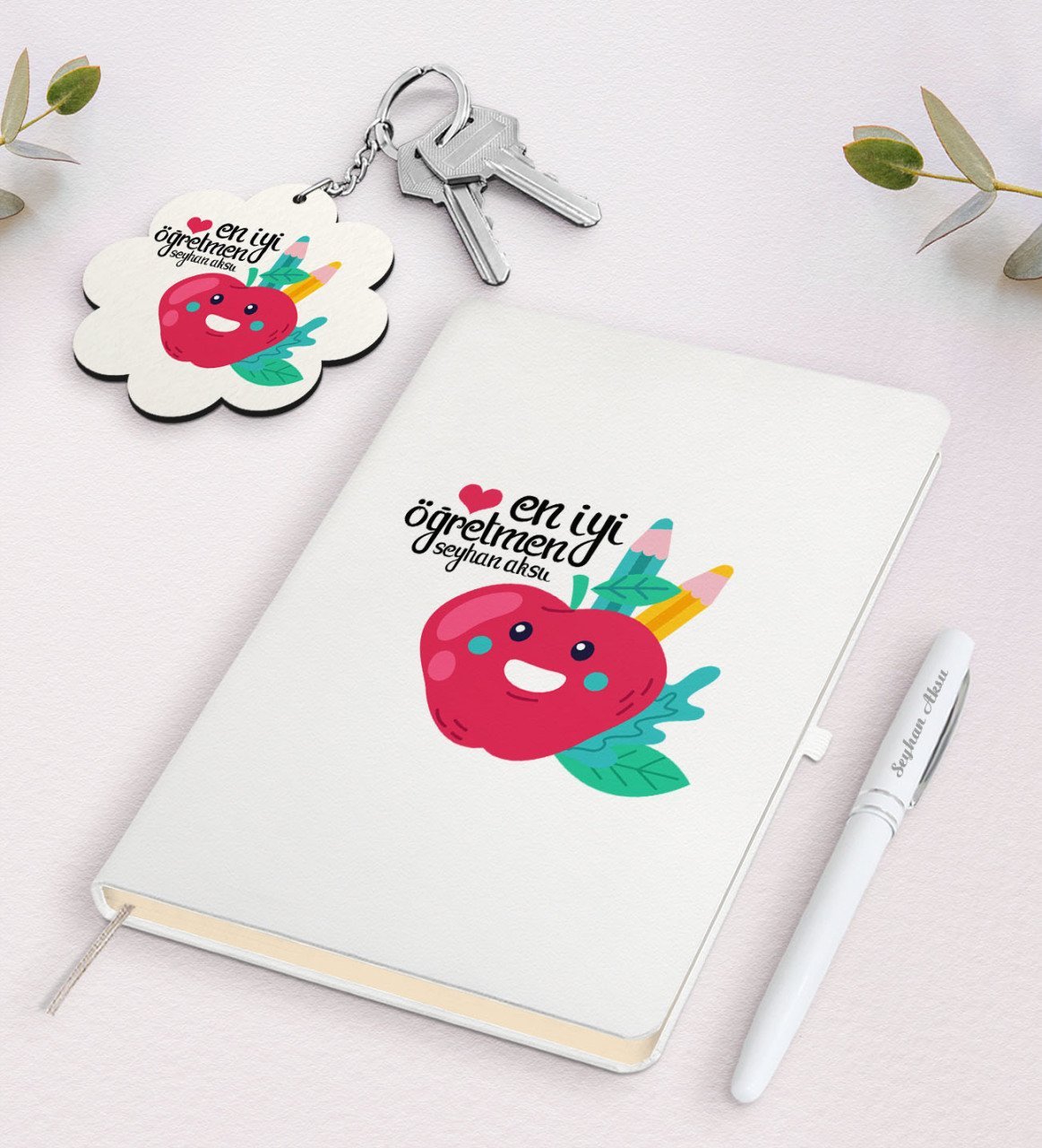 Kişiye Özel En İyi Öğretmen Beyaz Defter Kalem Ve Anahtarlık Hediye Seti-11