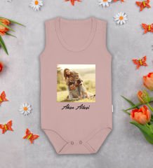 BK Kids Kişiye Özel Kendin Tasarla Pembe %100 Pamuklu Askılı Sıfır Kol Bebek Body Zıbın ve Mama Önlüğü Hediye Seti