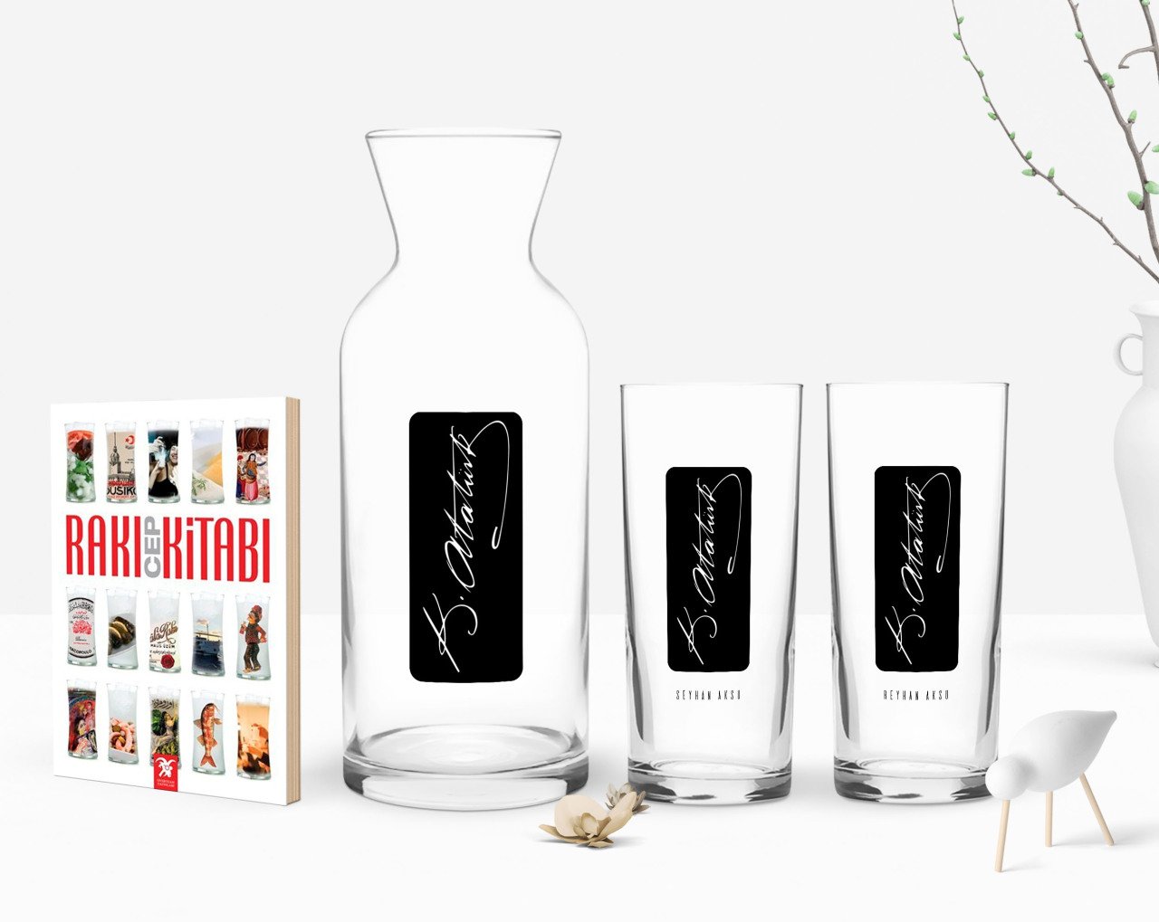 Kişiye Özel Renkli Baskılı Atatürk Temalı İkili Rakı Bardağı Karaf ve Cep Kitabı Hediye Seti-30