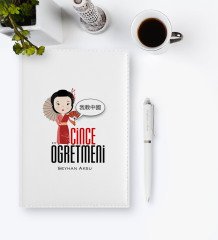 Kişiye Özel Çince Öğretmeni 2023 Deri Ajanda & Kalem Hediye Seti