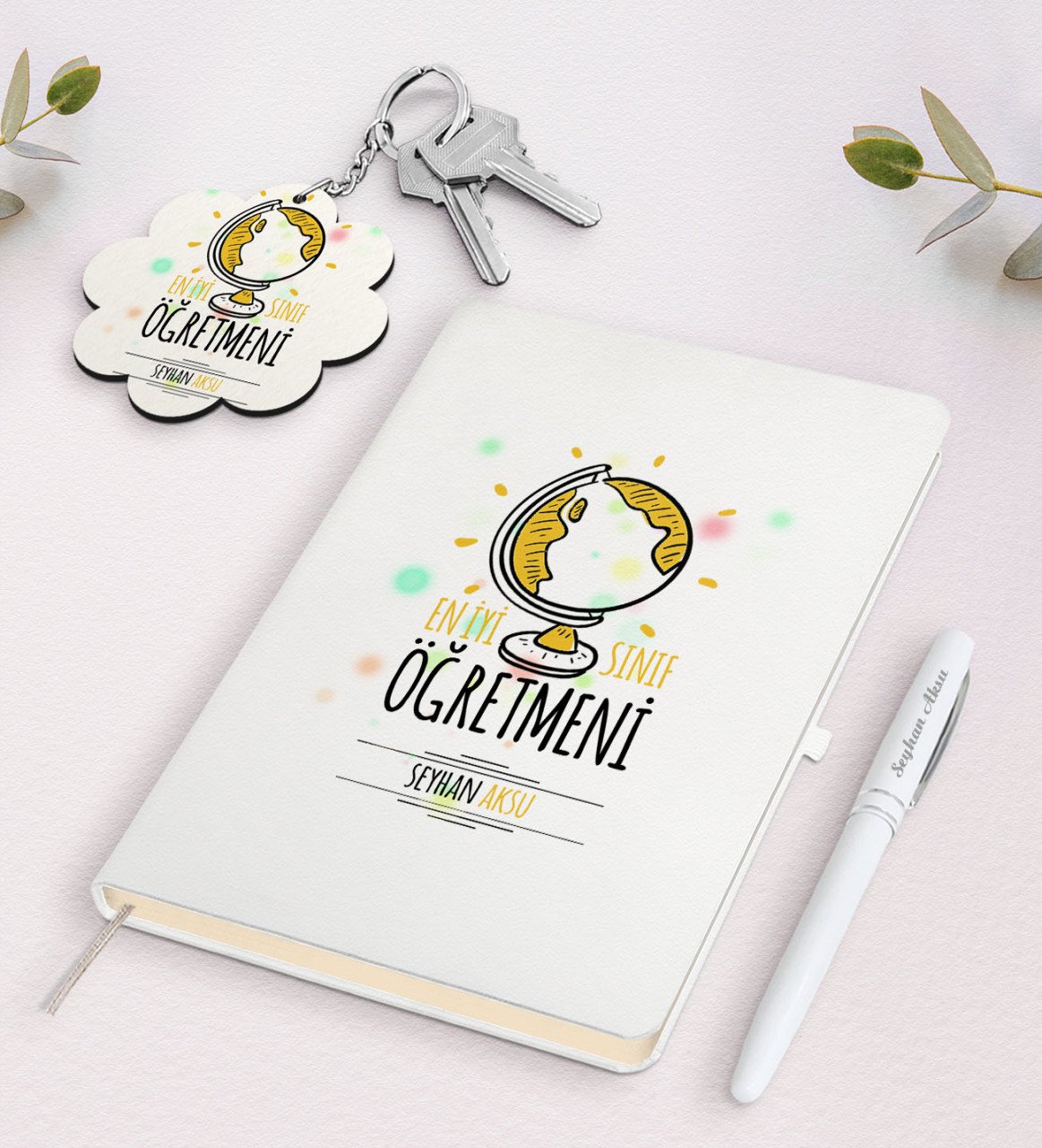 Kişiye Özel En İyi Sınıf Öğretmeni Beyaz Defter Kalem Ve Anahtarlık Hediye Seti-4