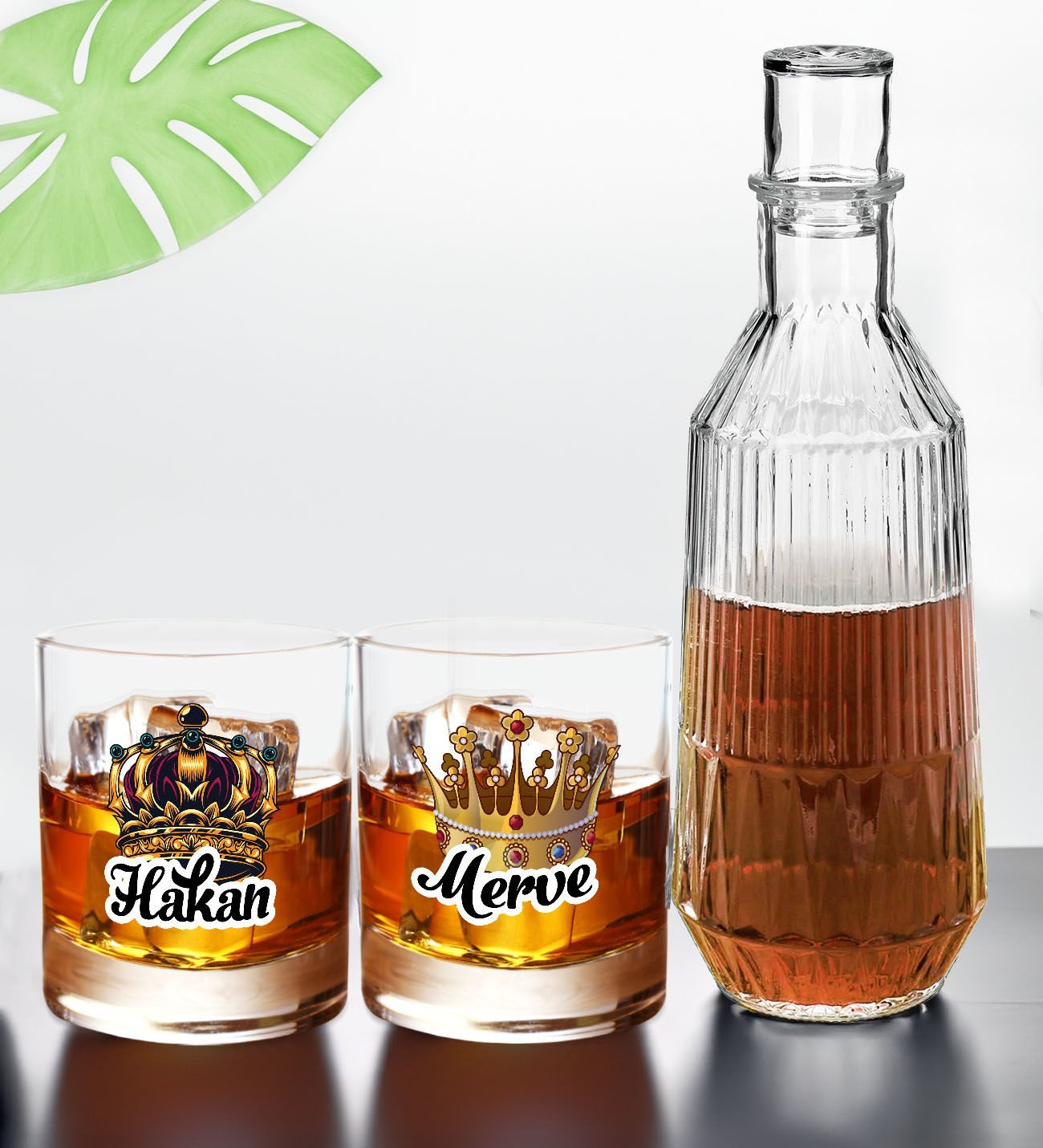 BK Gift Kişiye Özel İsimli DTF Kral Kraliçe Tacı Tasarımlı İkili Viski Kadehi ve Karaf Seti, Arkadaşa Hediye, Sevgiliye Hediye