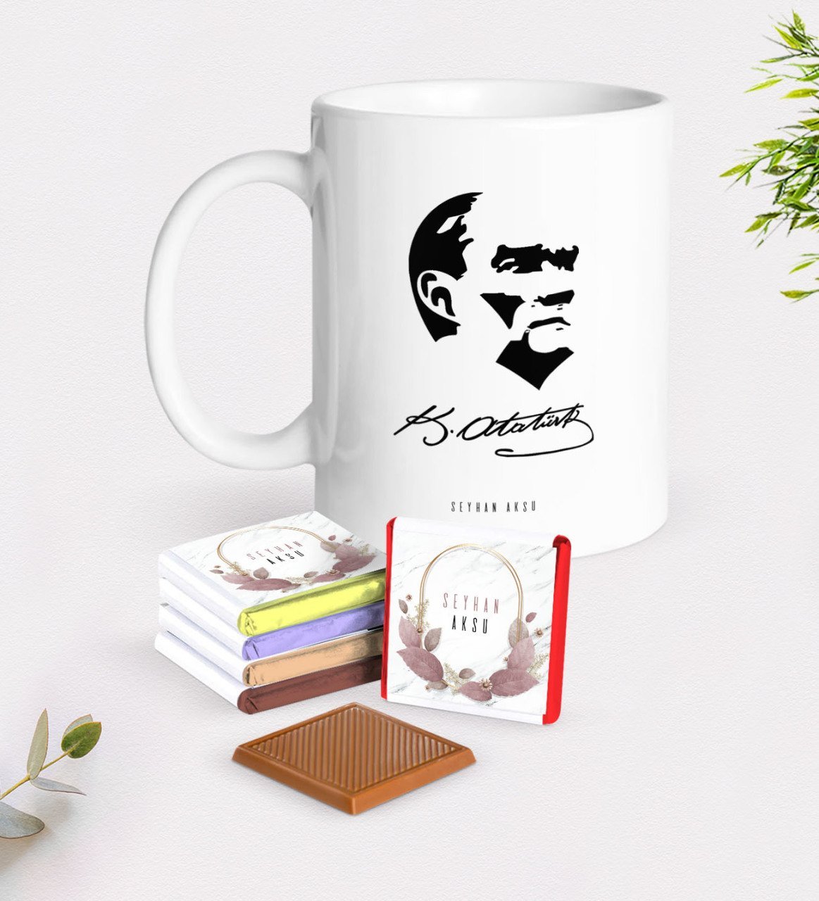 Kişiye Özel Atatürk Temalı Beyaz Kupa ve Çikolata Hediye Seti-24