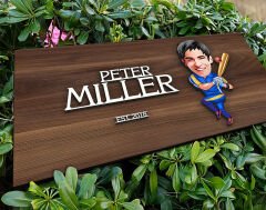 BK Gift Kişiye Özel Erkek Beyzbolcu Karikatürlü Kabartma Tasarım Antik Ceviz Ahşap Tabela-1, Dekoratif Tabela, Rustik Ev Dekorasyonu, Duvar Dekoru