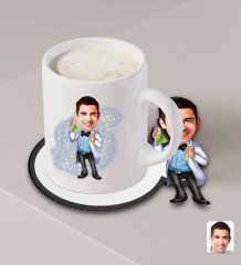 Kişiye Özel Erkek Kimya Öğretmeni Karikatürlü Beyaz Kupa ve Ahşap Bardak Altlığı Hediye Seti-3