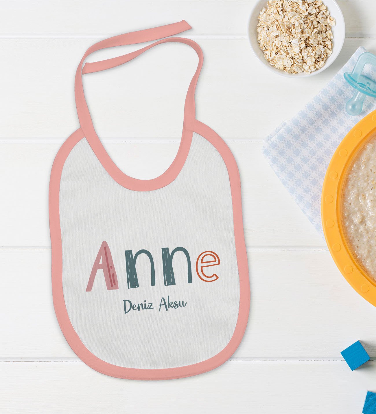 BK Kids Kişiye Özel Pembe Bebek Mama Önlüğü - Model 60