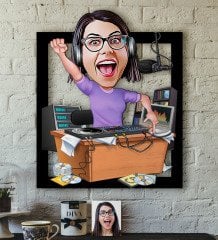 Kişiye Özel Bayan Radyocu Karikatürlü 3D Ahşap Tablo-1