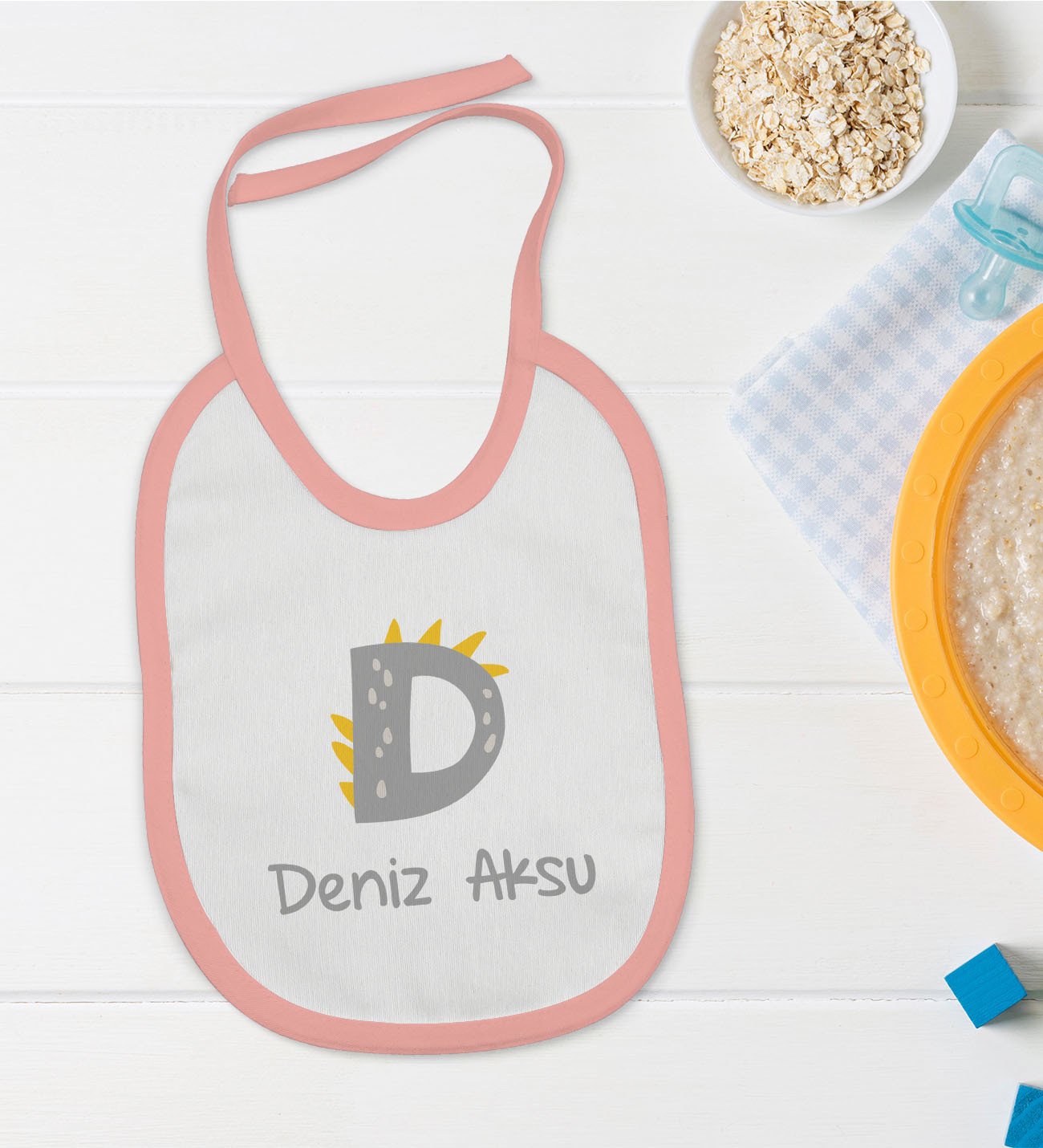 BK Kids Kişiye Özel Pembe Bebek Mama Önlüğü - Model 111