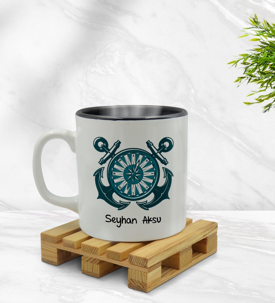 Kişiye Özel Çapa ve Pusula Tasarımlı İçi Siyah Renkli Kupa Bardak Model 1