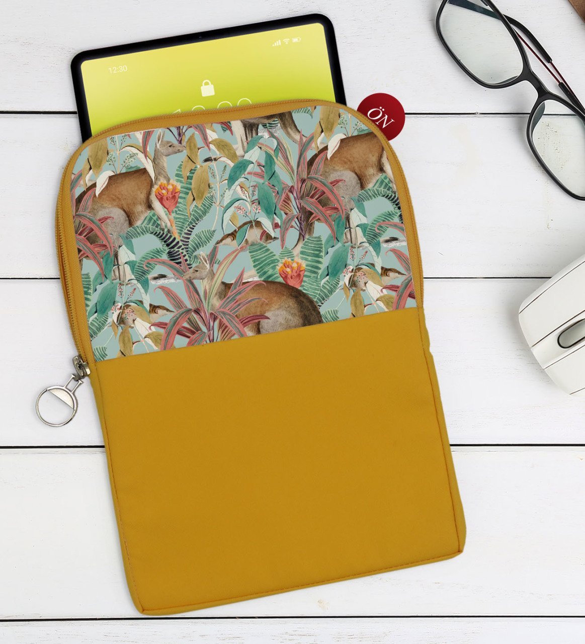 BK Gift Zürafa ve Kanguru Tasarımlı Taşınabilir Koruyucu Tablet Kılıfı & Organizer Çanta - Sarı-1