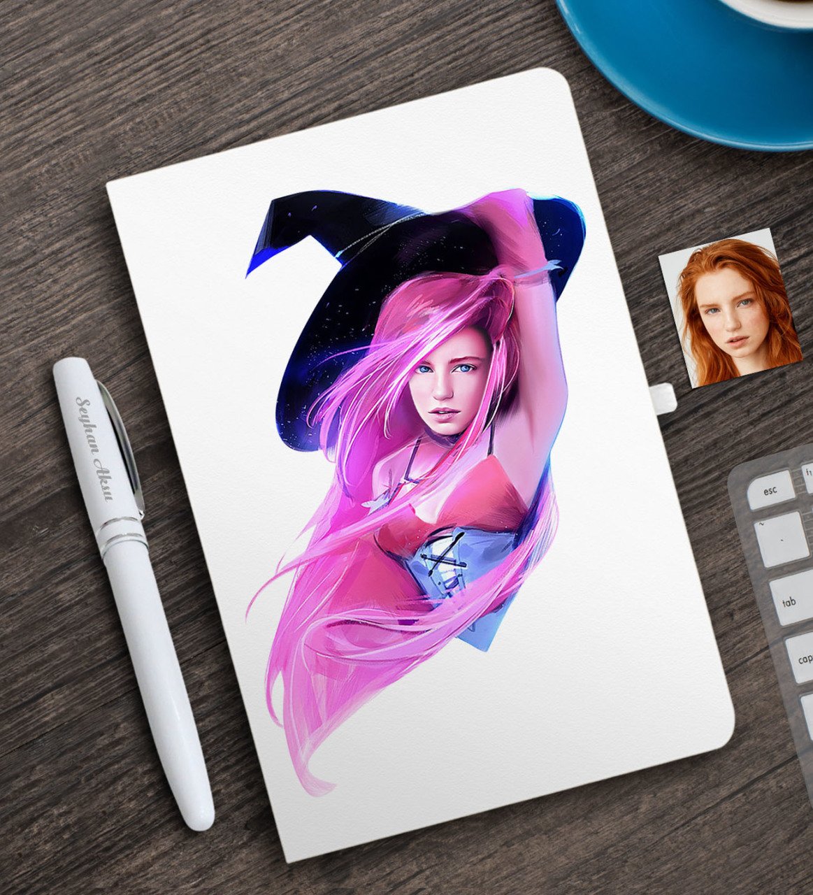 Kişiye Özel Bayan Cadı Karikatürlü Beyaz Defter ve Kalem Hediye Seti-4