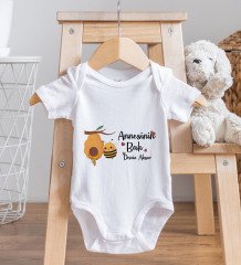 BK Kids Kişiye Özel Annesinin Balı Tasarımlı Bebek Body Zıbın ve Mama Önlüğü Hediye Seti - Model 1