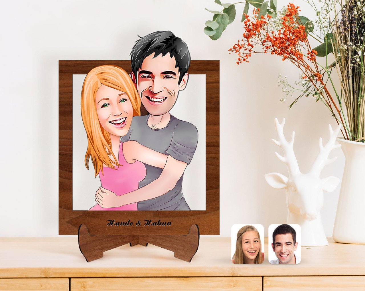 Kişiye Özel Sevgililer Karikatürlü Ahşap Standlı 3D Biblo-86