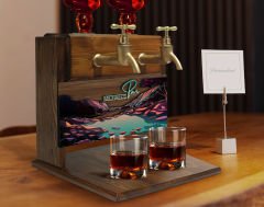 BK Gift Kişiye Özel Kabartma Manzara Tasarımlı İsimli Çift Musluklu Doğal Ahşap İçki Standı-4, İçki Standı, Doğum Günü Hediyesi, Ev Hediyesi