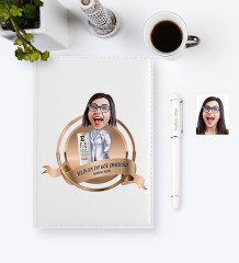 Kişiye Özel Yılın En İyi Bayan Göz Doktoru Karikatürlü 2023 Ajanda Kalem Seti