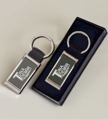 BK Gift Kişiye Özel İsimli Metal Deri Anahtarlık, Arkadaşa Hediye, Sevgiliye Hediye