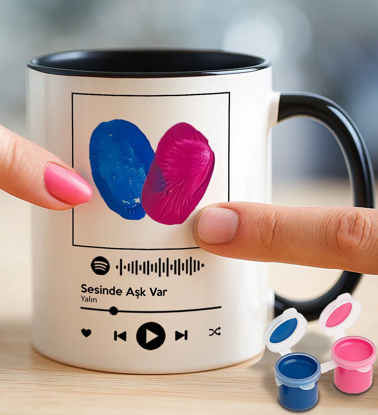 BK Gift Kişiye Özel Parmak İzi Spotify Şarkılı Siyah Kupa Bardak & Boya Seti-1, Sevgiliye - Doğum Günü Hediyesi