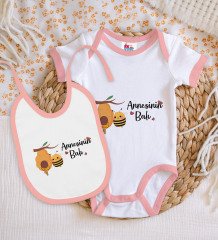 BK Kids Annesinin Balı Tasarımlı Pembe Bebek Body Zıbın ve Mama Önlüğü Hediye Seti-1