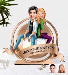 Kişiye Özel Sevgililer Karikatürlü 3D Ahşap Biblo Plaket-35