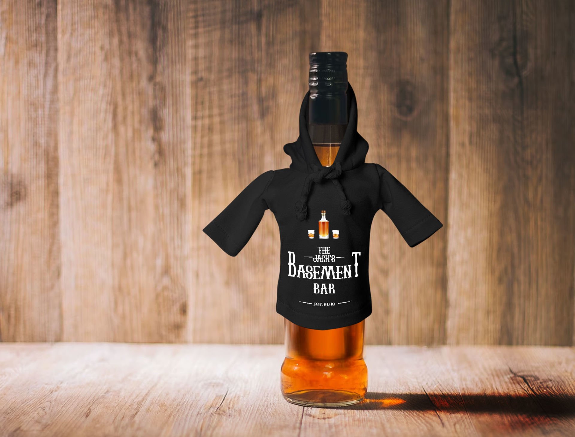 BK Gift Kişiye Özel Mini Siyah İçki Şişesi Tişörtü , Ev Bar Dekoru, Viski, Şarap, Votka, Rakı Şişesi Tişörtü, Ev Barı-4
