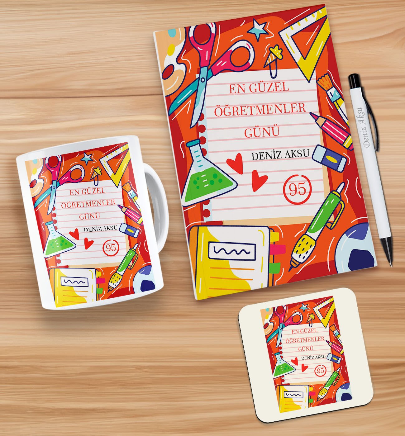 BK Gift Kişiye Özel İsimli Öğretmenler Günü Tasarımlı Beyaz Defter, Tükenmez Kalem, Kupa ve Bardak Altlığı Hediye Seti- 2, Öğretmene Hediye, Öğretmenler Günü